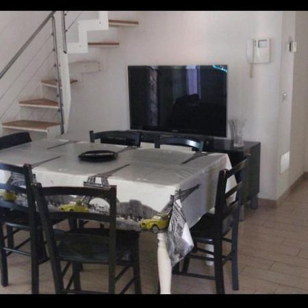 Holiday Home Michela 米兰马瑞提那 外观 照片