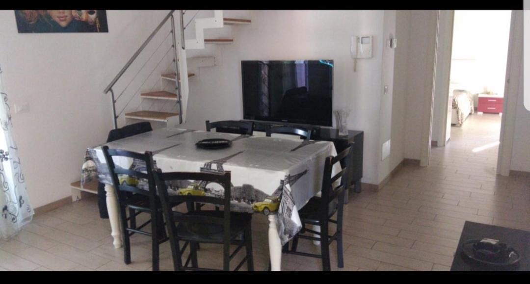 Holiday Home Michela 米兰马瑞提那 外观 照片